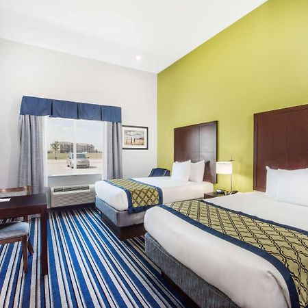 Hawthorn Extended Stay By Wyndham Midland Exterior photo