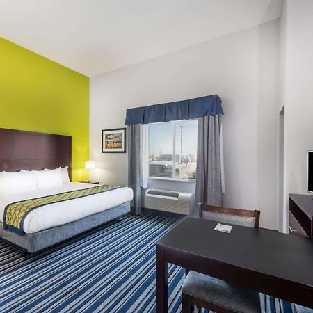 Hawthorn Extended Stay By Wyndham Midland Exterior photo