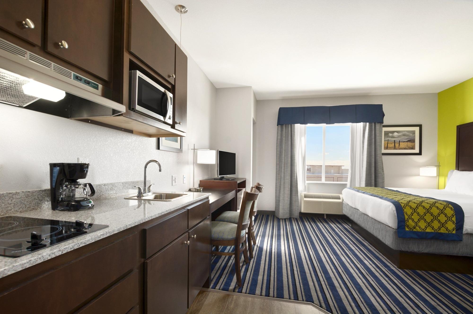 Hawthorn Extended Stay By Wyndham Midland Exterior photo